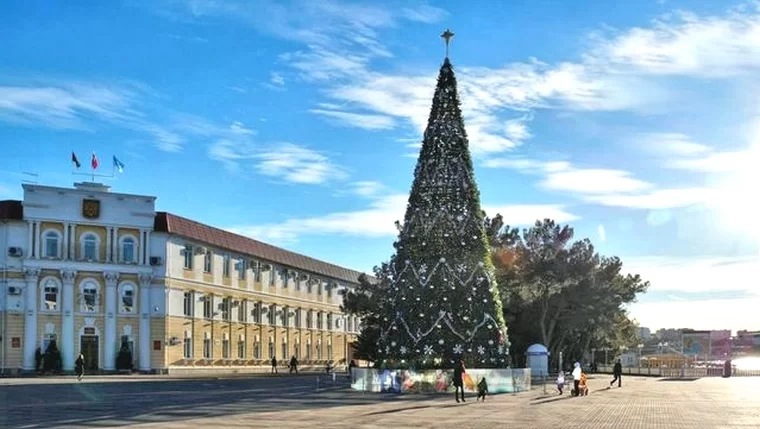 Встречаем Новый год в Геленджике!